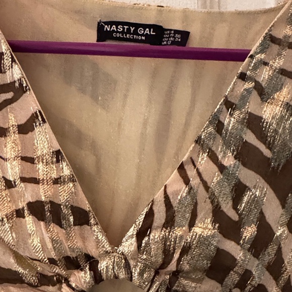Nasty Gal Brown and Cream Patterned Top - Picture 3 of 4